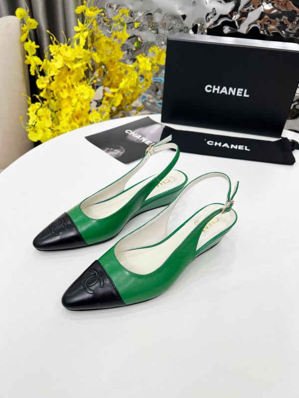 2025 Women Chanel Green Black Leather Slingback Flats