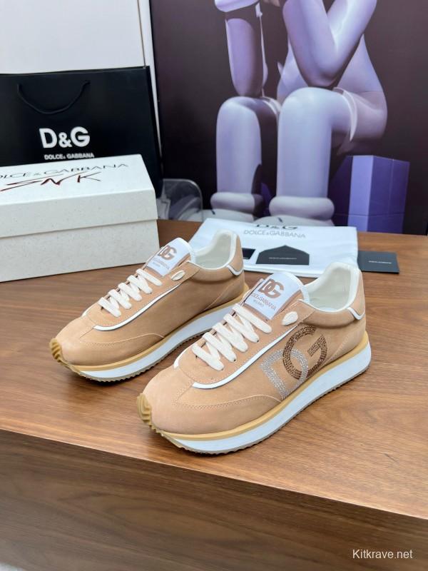 2025 Unisex Dolce & Gabbana Beige White PU Casual Sneakers LY00300