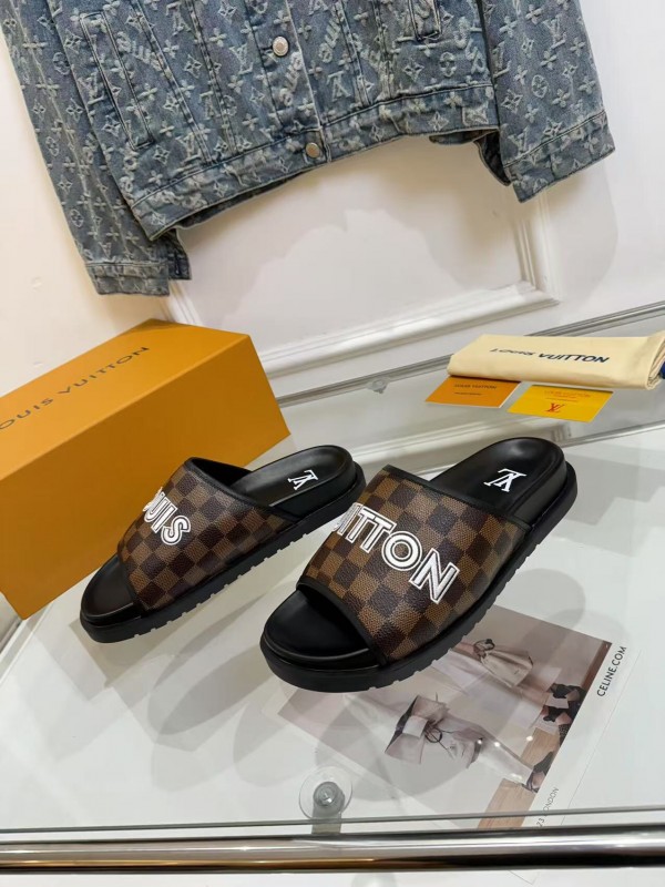2025 LV Brown Canvas Slippers