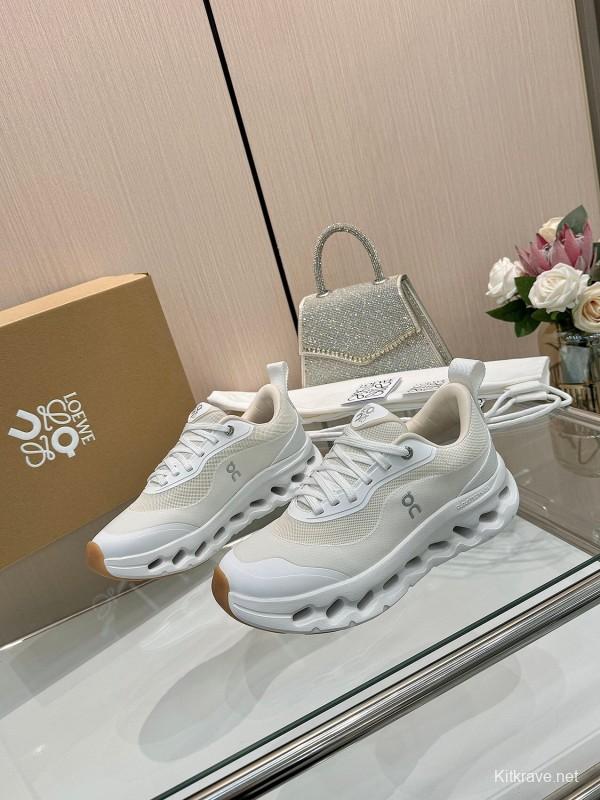 2025 Unisex Loewe White Mesh Rubber Sneakers