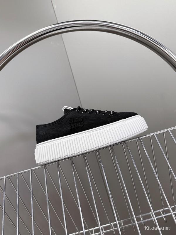 2025 Women Miu Miu Black Canvas Sneakers LY