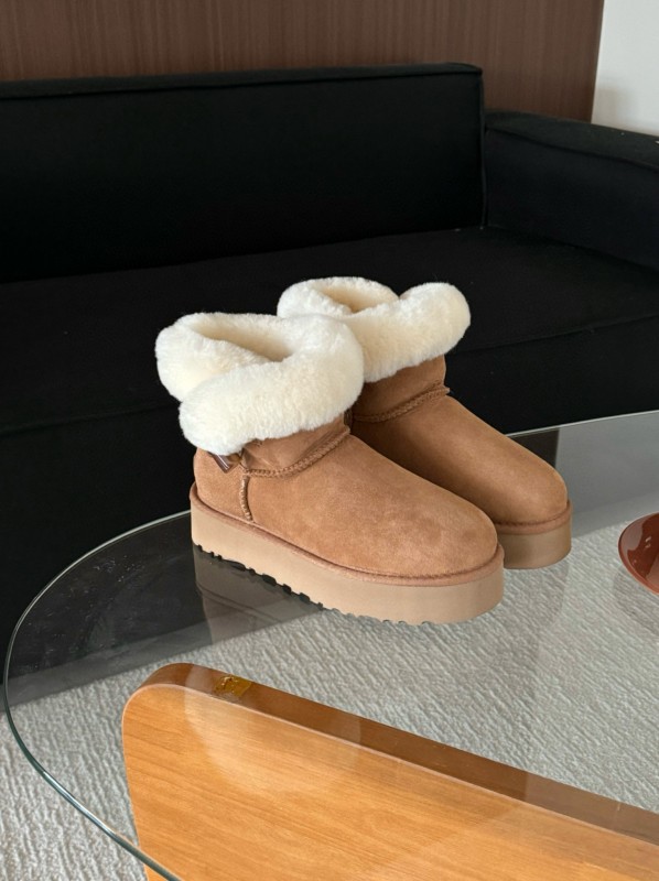 2024 Women UGG Antelope Brown Suede Shearling Short Boots MJ00170
