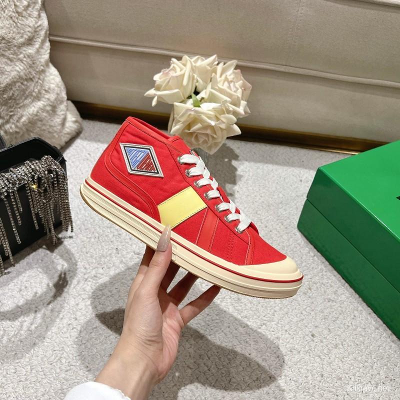 2025 Unisex Bottega Veneta Red Canvas Leather Sneakers Hand Painted LY00