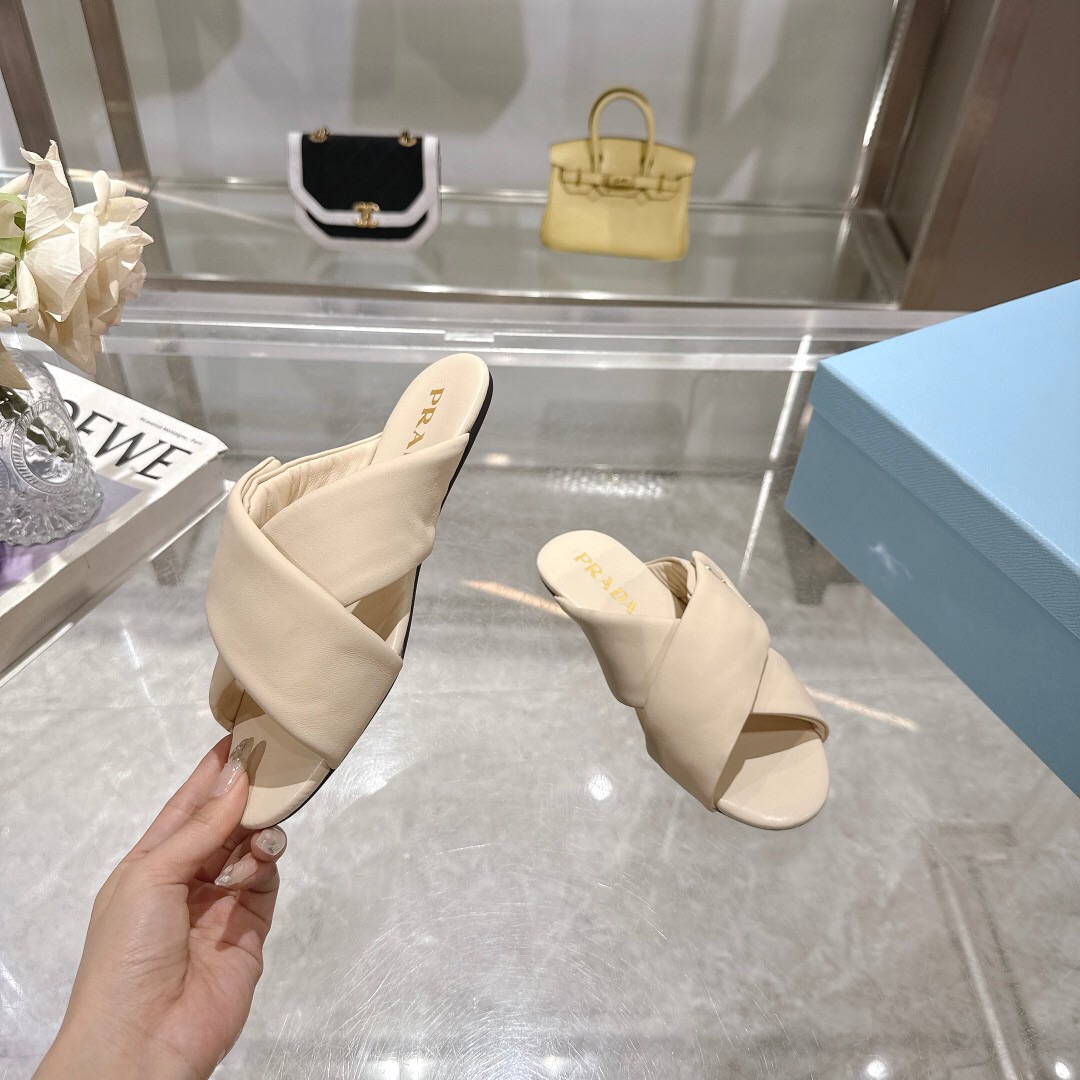 2025 Women Prada Cream Leather Slippers