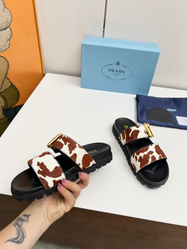 2025 Slippers Prada Brown White Leather Cow Print LY00260