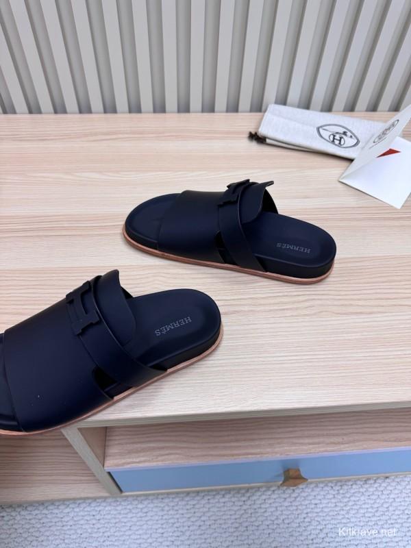 2025 Hermès Black Leather Slippers