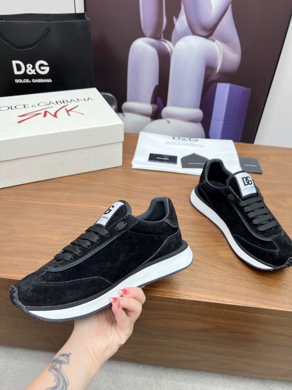 2025 Men Dolce & Gabbana Black Suede Sneakers LY00300