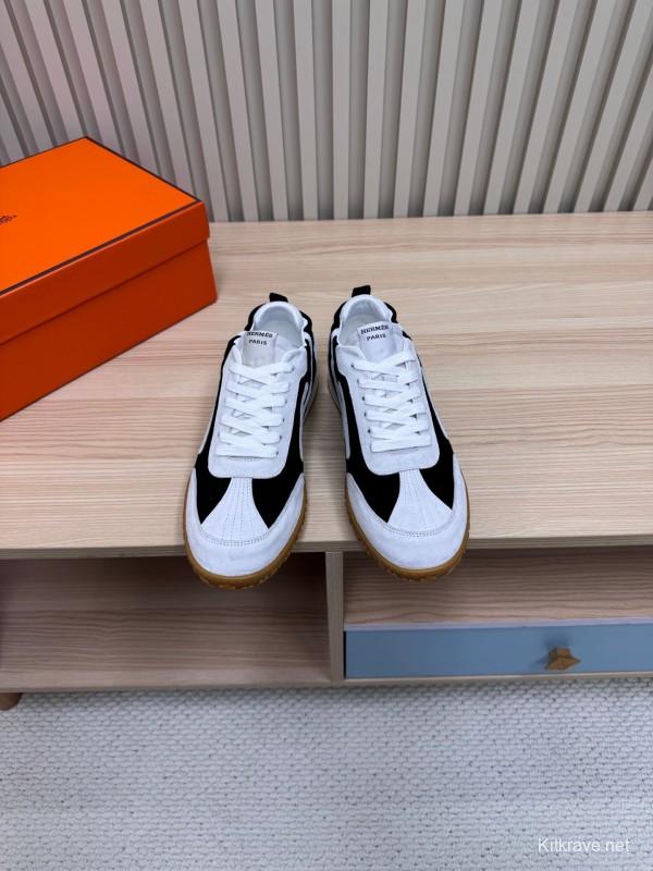 2025 Unisex Hermès White Black Suede Down Fabric Sneakers Top Version KFY00300