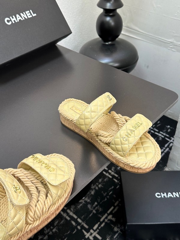 2025 Slippers Chanel Yellow Fabric Rope Slides