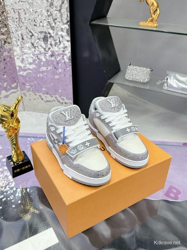 2025 Unisex Louis Vuitton Silver Grey White Leather Fabric Plimsolls Hand-Crafted Crystal AS00400