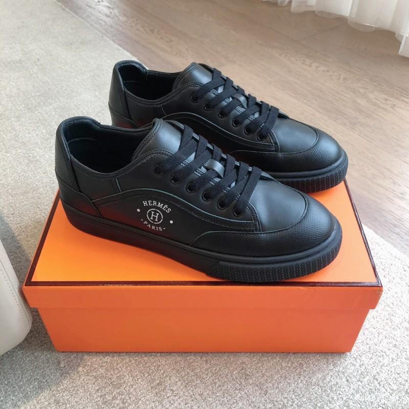 2025 Unisex Hermès Black Leather Sneakers AS00380