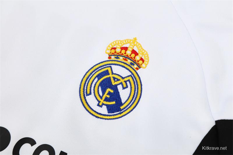 Retro 08/09 Real Madrid White Half Zipper Jacket