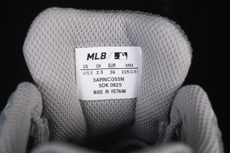 Adidas NY MLB Trophy Runner Lightweight Platform Casual Sports Shoes - 3ARNR055N50SIS