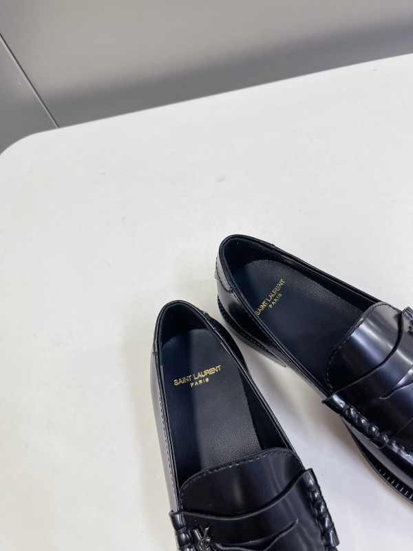 YSL Classic Loafer Flats - KFY00350