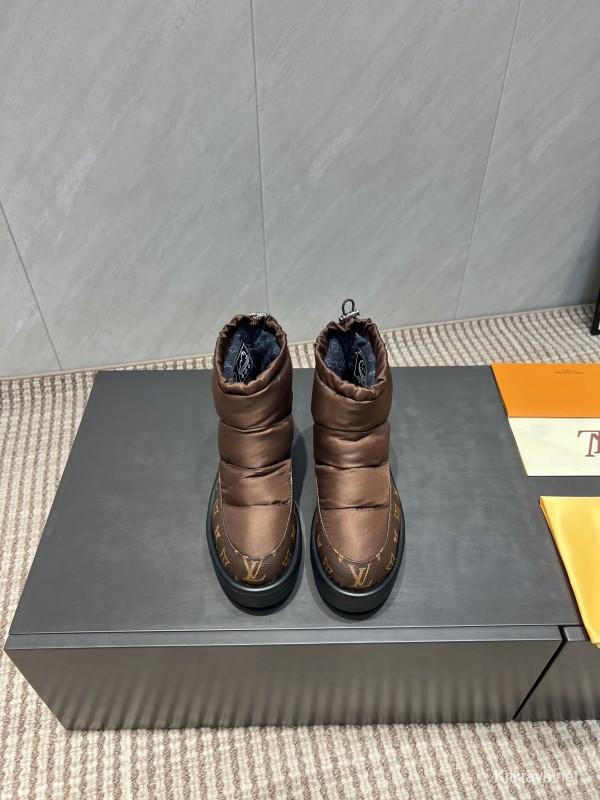 Louis Vuitton Winter Snow Boots Round Toe Thick Sole - KFY00310