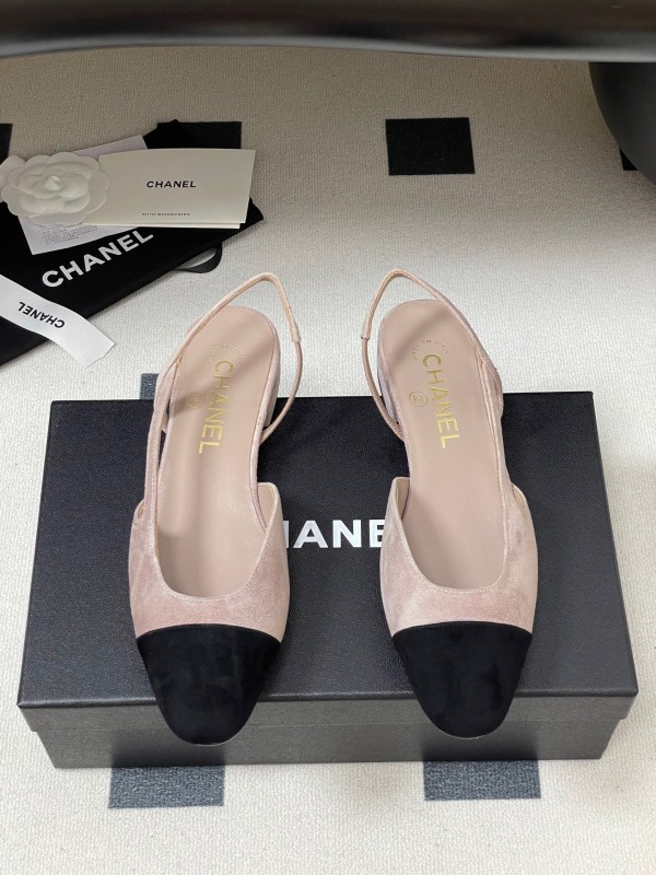 Chanel Sling-back Two-tone Suede Slingback Sandals Flat/Block Heel - KFY00280