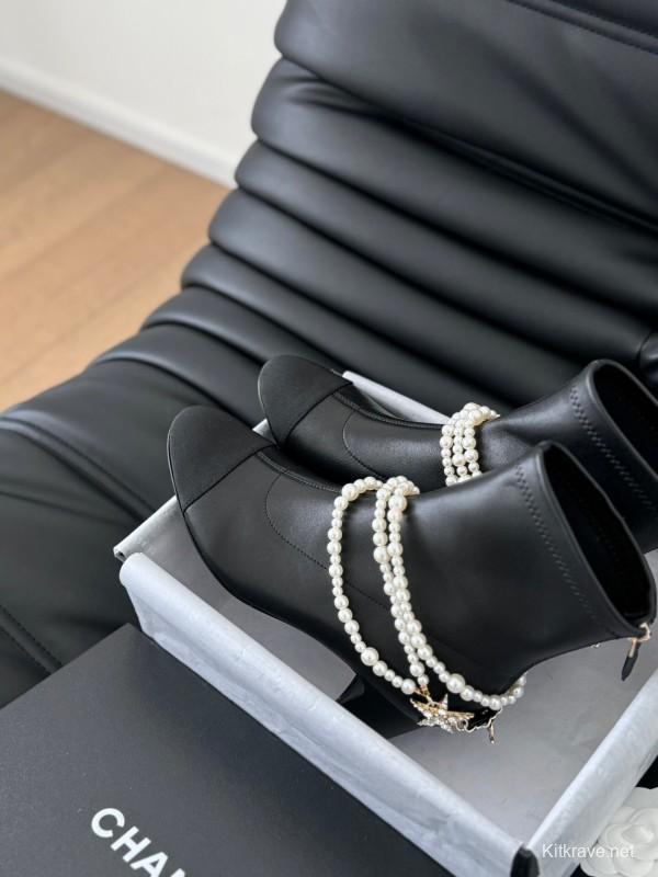 Chanel Pearl Collection Mary Jane Short Boots - LY00360