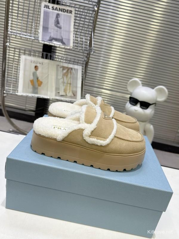 Prada Spring-Summer 2025 Runway Fur Slippers - KFY00280