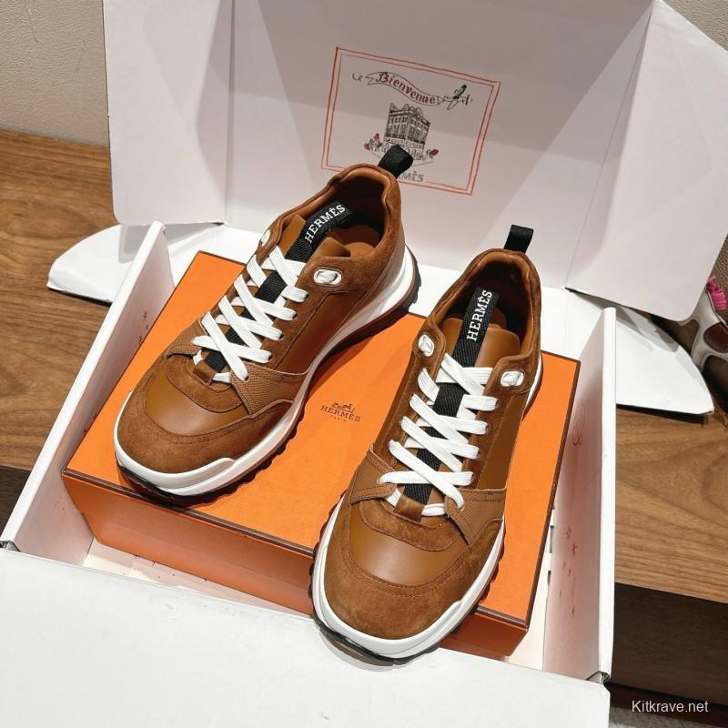 H Boots Classic Chelsea Boots with British Color Block Design - AS00410