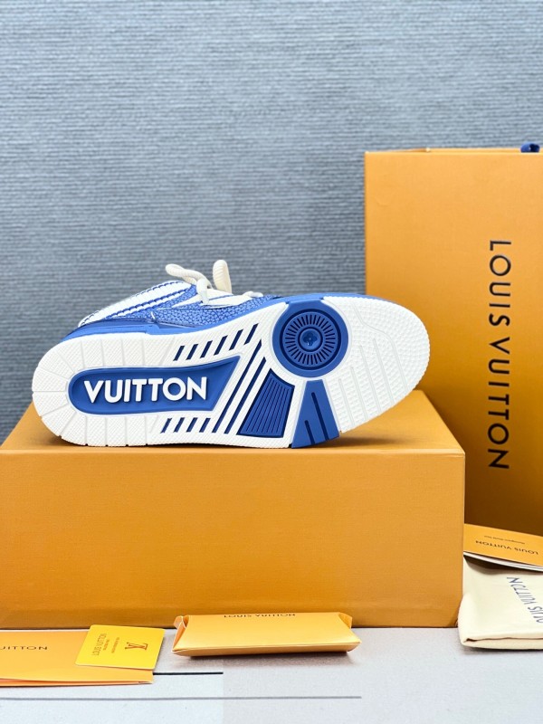 Adidas LY00430 Loafers Upgraded Version Basketball Board Shoes
