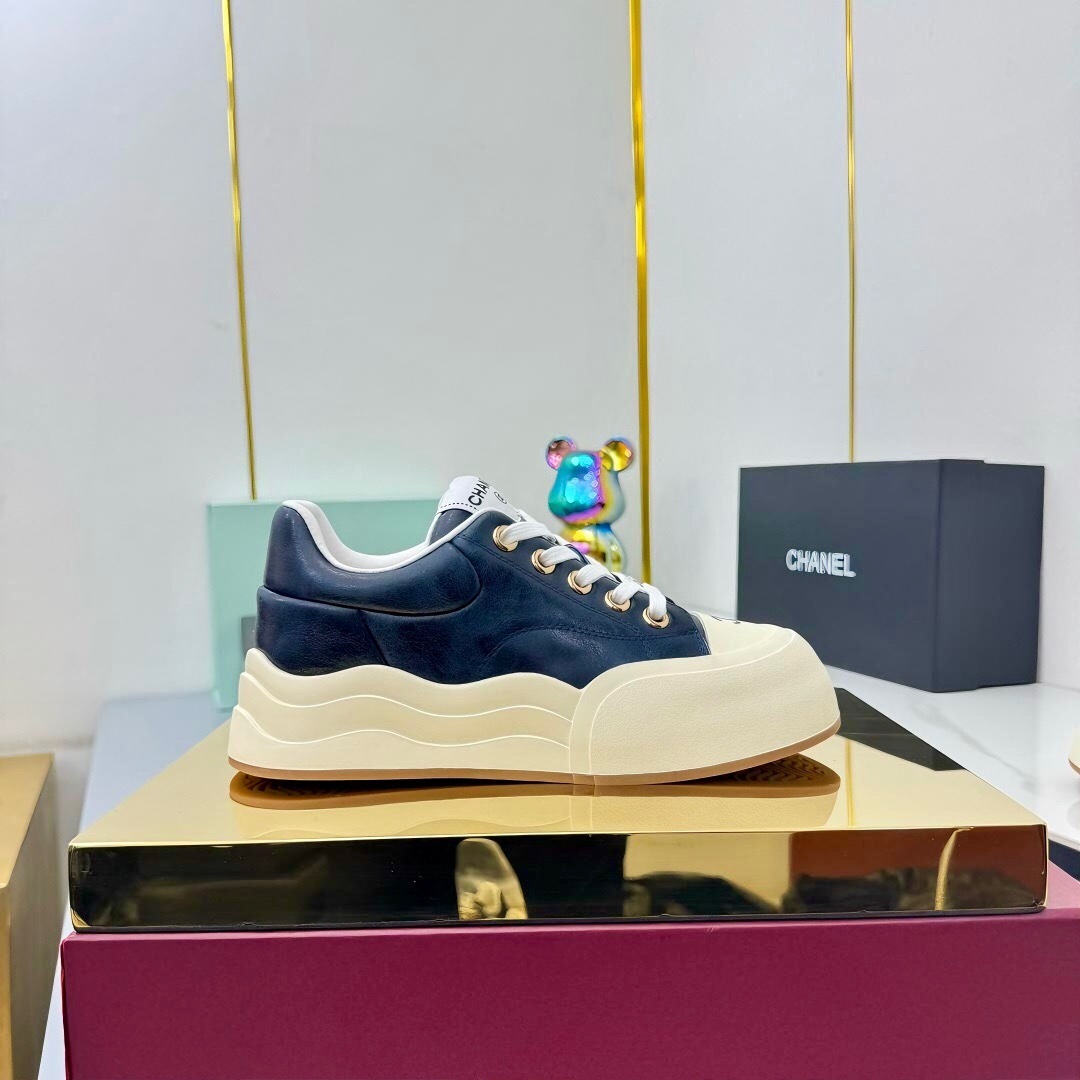 Chanel 2025 SS Panda Loafers Casual Sports Shoes - LY00310