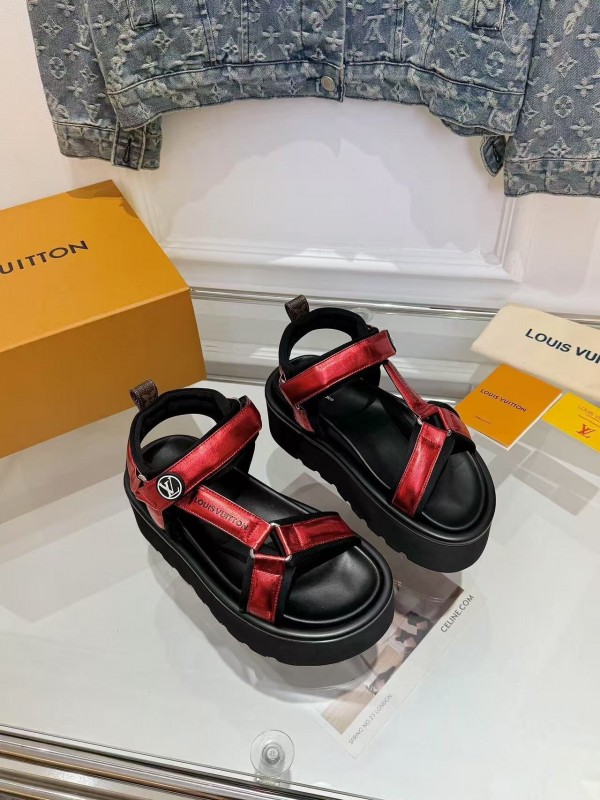 LV 2025/SS Latest High-End Fashion Versatile Sandals with Thick Sole Heightening and Slimming Effect - LY00