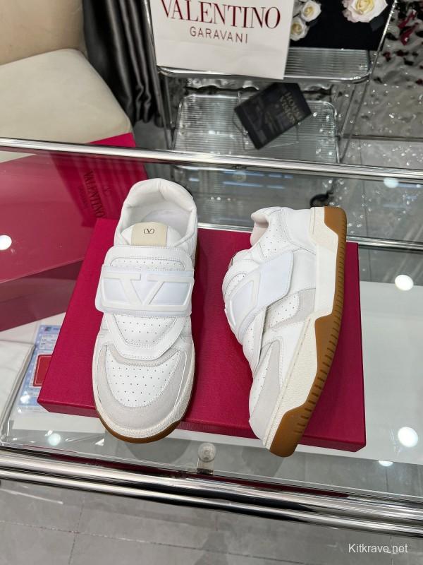 Valentino Joie de Jouer Series Hook-and-Loop Platform Sneakers - AS00360