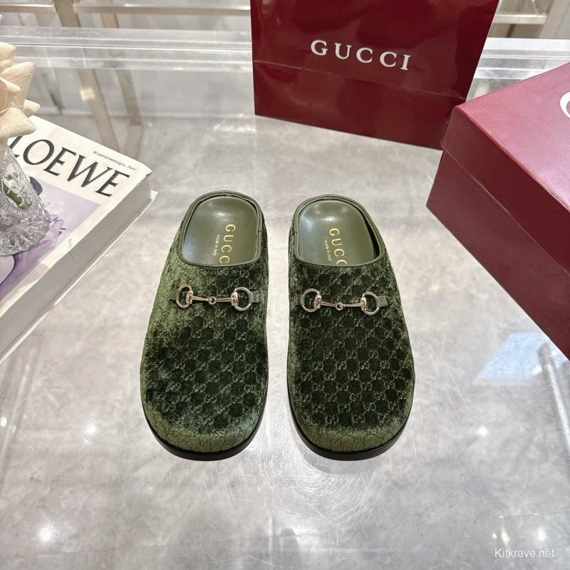 Gucci Women's Mule Shoes Velvet with Horsebit Detail - LY00240