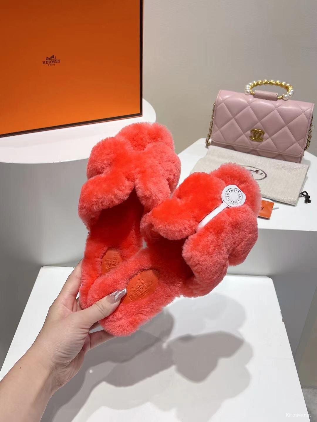 Hermès 2025 SS Love Fur Slippers Flat Sole Autumn Winter Collection - LY00240