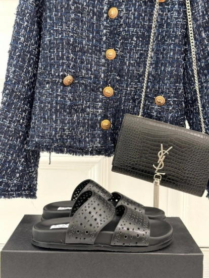 Alaia 2025SS Hollow-Out Casual Sandals - KFY00260