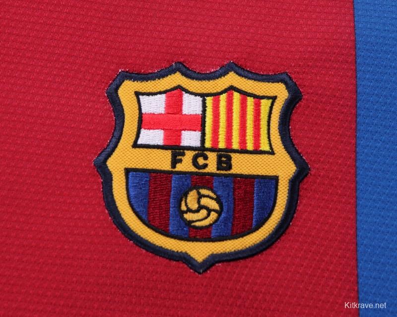 Retro Kids 06/07 FC Barcelona Home Jersey
