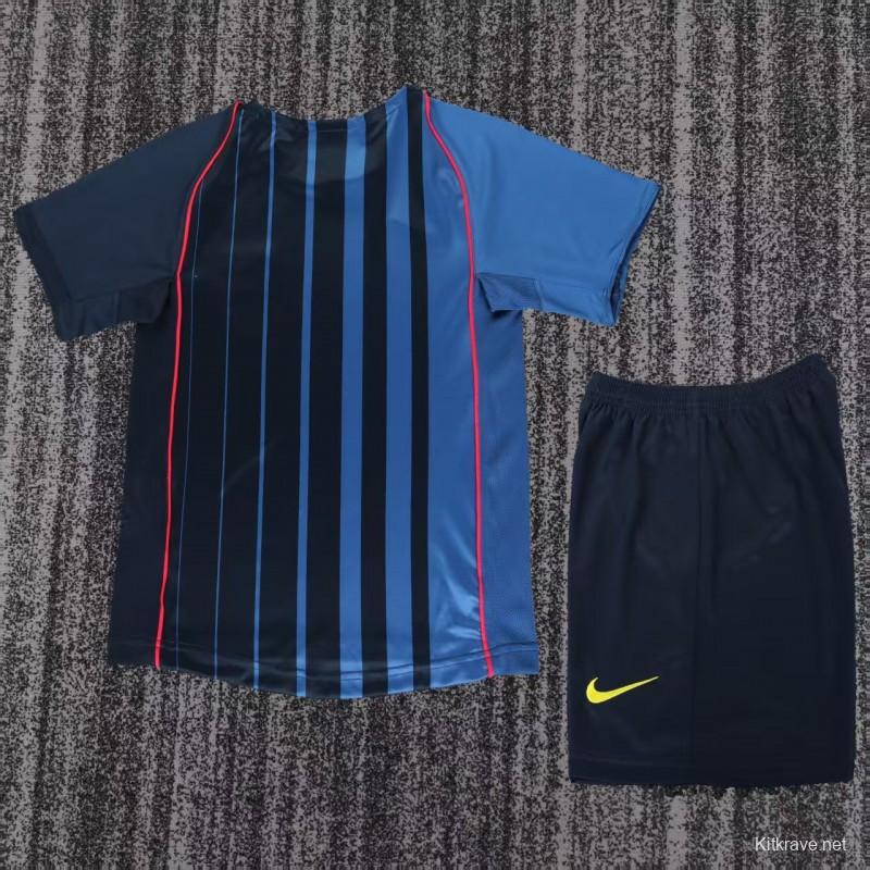 Retro Kids 04/05 Barcelona Away Jersey
