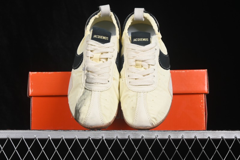 Nike Jacquemus Moon Shoe SP Ballet-Inspired Low-Top Lifestyle Sneakers with Suede and Mesh Upper - HV8547-700