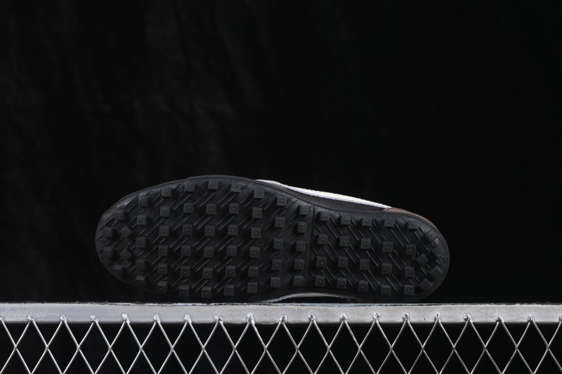 Nike Moon Shoe SP Vintage Lifestyle Low-Top Casual Sneakers with Thin Sole - IW0955-201