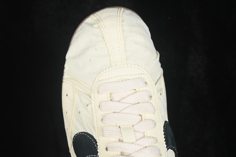 Nike Moon Shoe SP Retro Low-Top Lifestyle Sneakers - HV8547-700