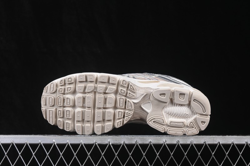 Nike Air Max Moto 2K Retro Running Shoes with Air Cushion - HQ2056-108