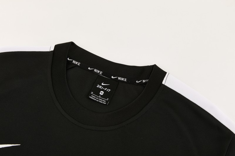 26/27 Nike 10  Black Short Sleeve+Soccer Shorts