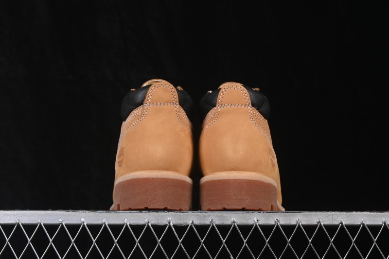 Timberland Classic Low-Top Yellow Boots - 073538