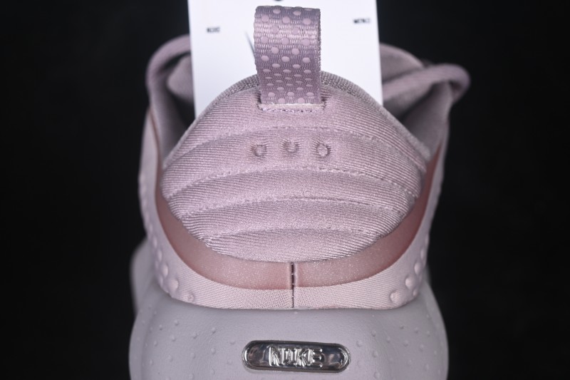 Nike Mind 002 Neuroscience Footbed Massage Shoes - HQ4310-200
