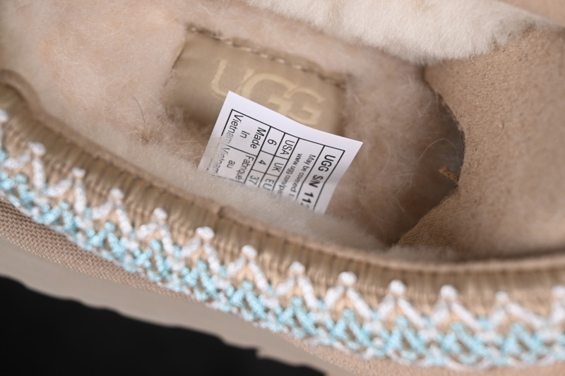 UGG Tazz II Classic Platform Winter Snow Boots - 1122553 SAN