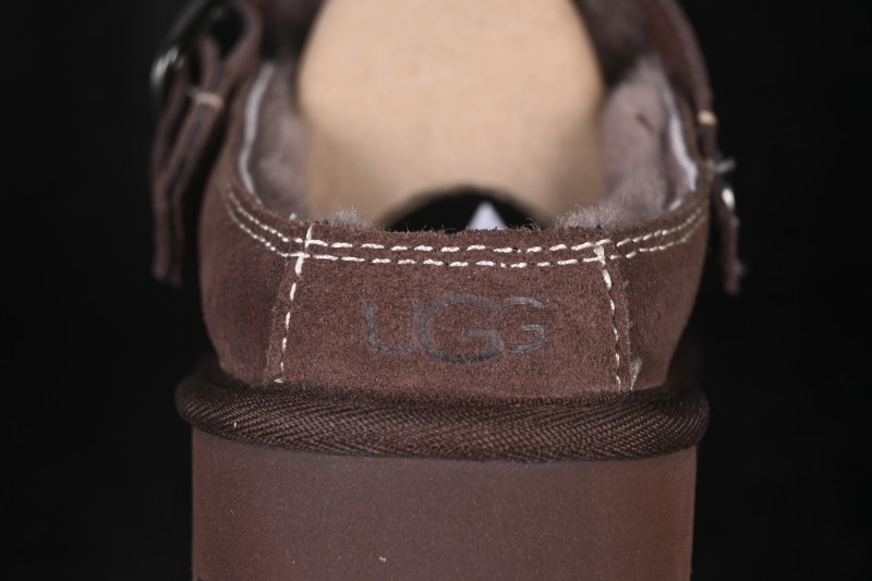 UGG Golden Family Solid Color Round Toe Slippers - 1180251 BCDR