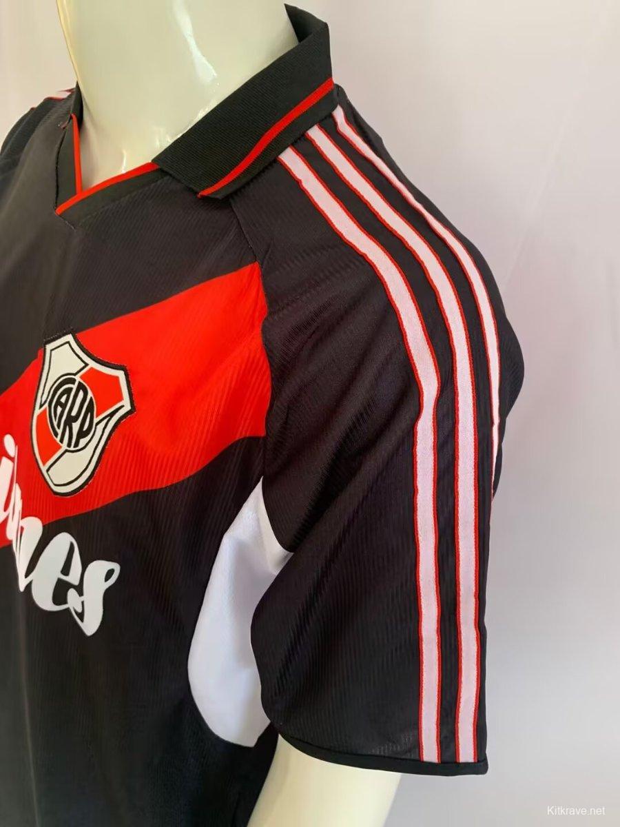 Retro 00/01 River Plate Third Jersey