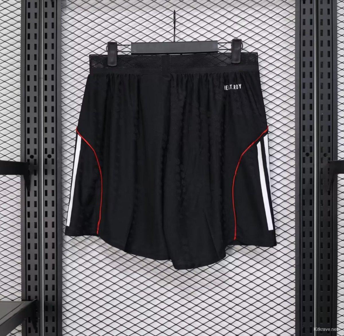 Player Version 25/26 Liverpool Away Shorts